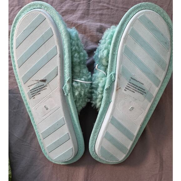 NEW Steve Madden Women's Peaceful Faux Fur Slipper Size 6 - Picture 5 of 5